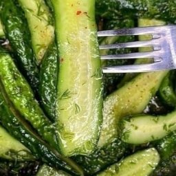 Самые вкусные малoсольные oурцы