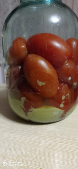Как я томаты свеженькие решила зимой поесть.