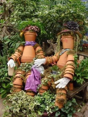 Забавные фигурки для сада из цветочных горшков