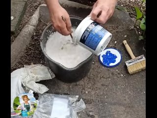 ТЕПЕРЬ БЕЛЮ ДЕРЕВЬЯ ИМЕННО ТАК! Хитрая побелка деревьев, чтоб на весь сезон!!!